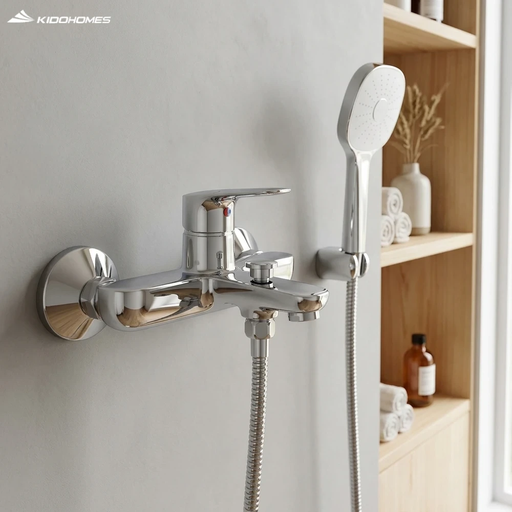 Sen tắm nóng lạnh INAX BFV-1403S-8C trong không gian phòng tắm hiện đại