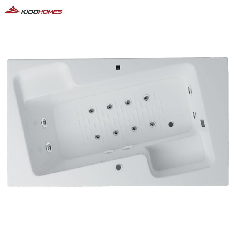 Sản phẩm thuộc Bộ sưu tập Everest INAX: bồn tắm nằm MSBV-1700B