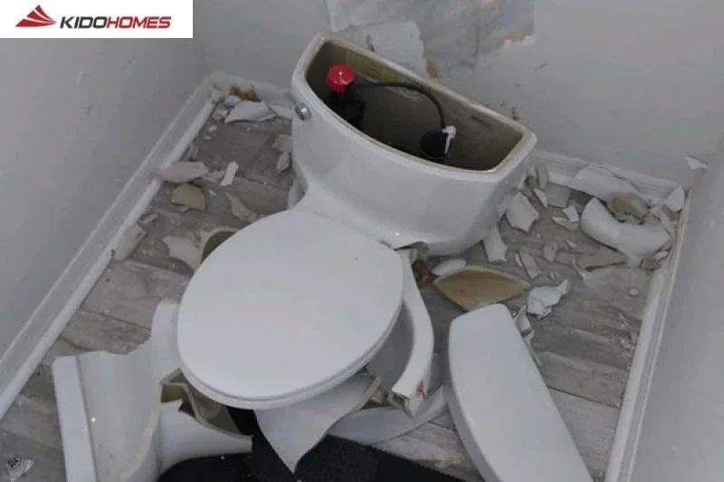 Tình trạng bồn cầu Inax làm giả, làm nhái tràn lan thị trường