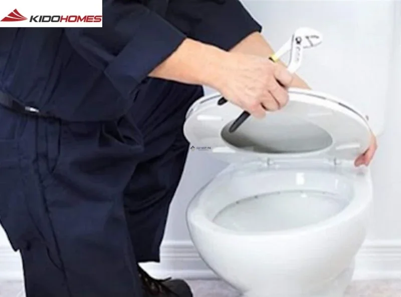 Nên vứt giấy vệ sinh vào bồn cầu hay thùng rác? 4 Hậu quả của việc vứt giấy vào bồn cầu