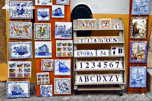 Mỗi chi tiết trong “A JANELA” đều có dụng ý nghệ thuật rõ ràng