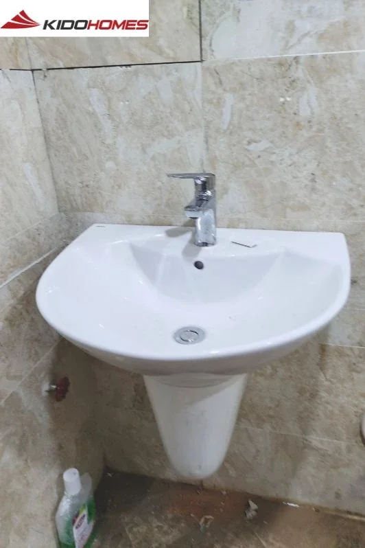 Công trình thi công INAX: Lắp đặt toàn bộ thiết bị phòng tắm cho anh Quốc ở Cổ Loa