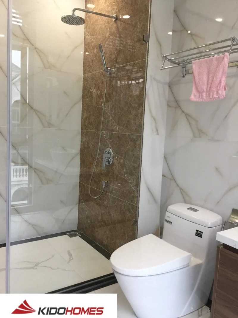 Lắp đặt bồn cầu 1 khối Inax Lắp đặt bồn cầu 1 khối Inax