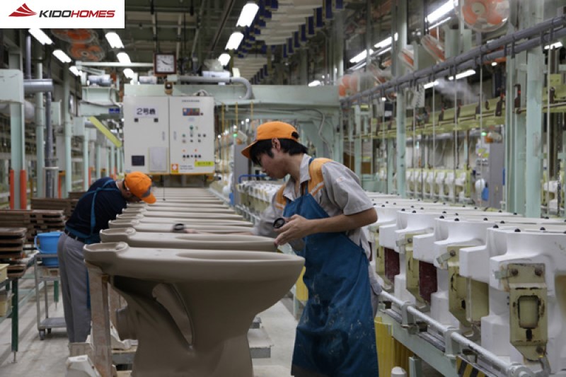 Sức chịu tải của bồn cầu Inax phụ thuộc chất liệu sản xuất và công nghệ men sứ Sức chịu tải của bồn cầu Inax phụ thuộc chất liệu sản xuất và công nghệ men sứ