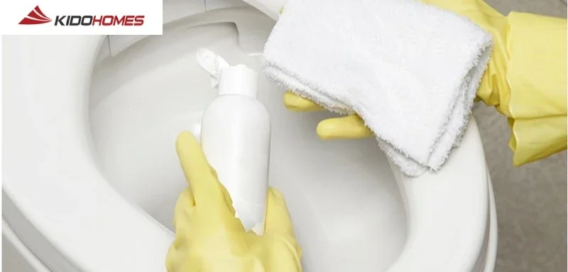 Vệ sinh và bảo dưỡng bồn cầu đúng cách Vệ sinh và bảo dưỡng bồn cầu đúng cách