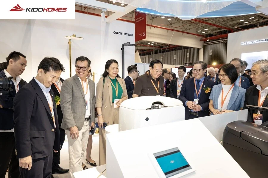 LIXIL Việt Nam chọn VIBE 2025 như một nền tảng lý tưởng để trình diễn toàn bộ năng lực về sản phẩm, công nghệ, ý tưởng thiết kế LIXIL Việt Nam chọn VIBE 2025 như một nền tảng lý tưởng để trình diễn toàn bộ năng lực về sản phẩm, công nghệ, ý tưởng thiết kế