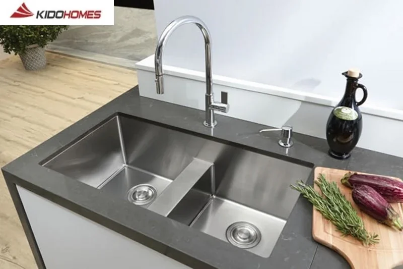 Chọn mua vòi bếp Inax cần chú ý đến thiết kế, chất liệu, nhu cầu sử dụng...